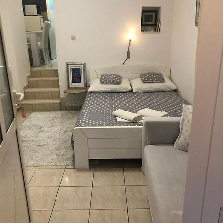 Old Town Apartment Nina 1 Сплит Екстериор снимка