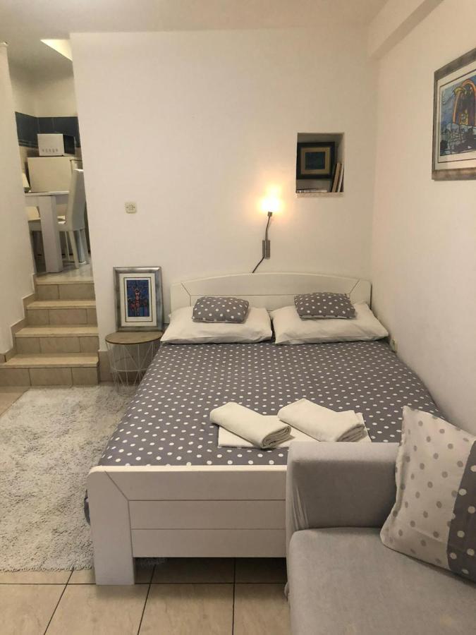 Old Town Apartment Nina 1 Сплит Екстериор снимка