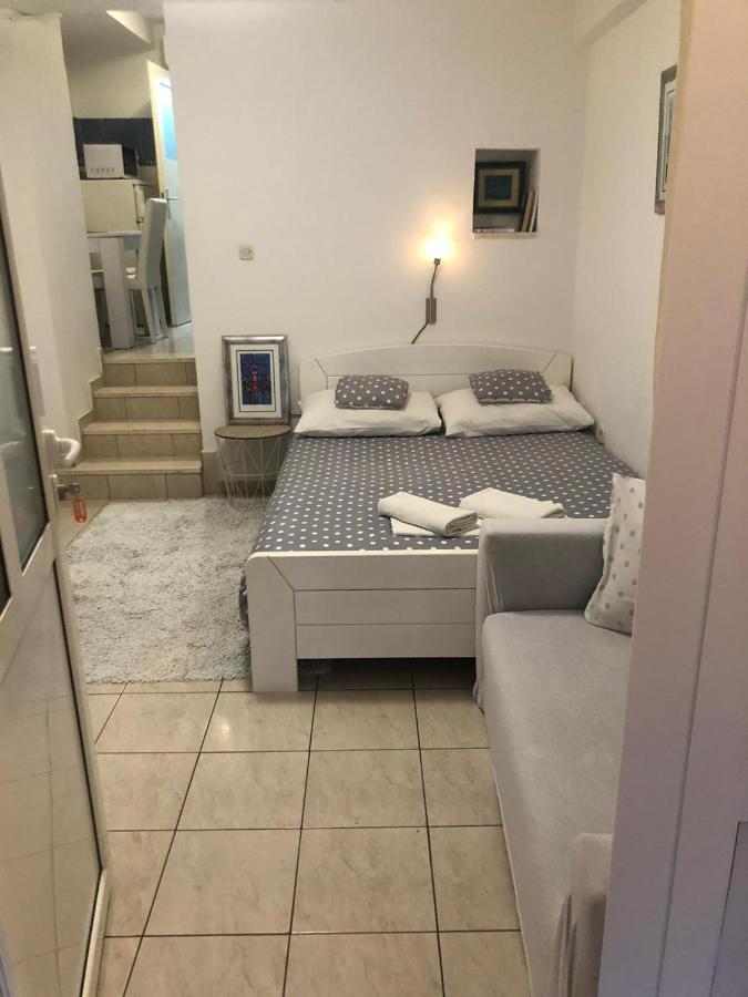 Old Town Apartment Nina 1 Сплит Екстериор снимка